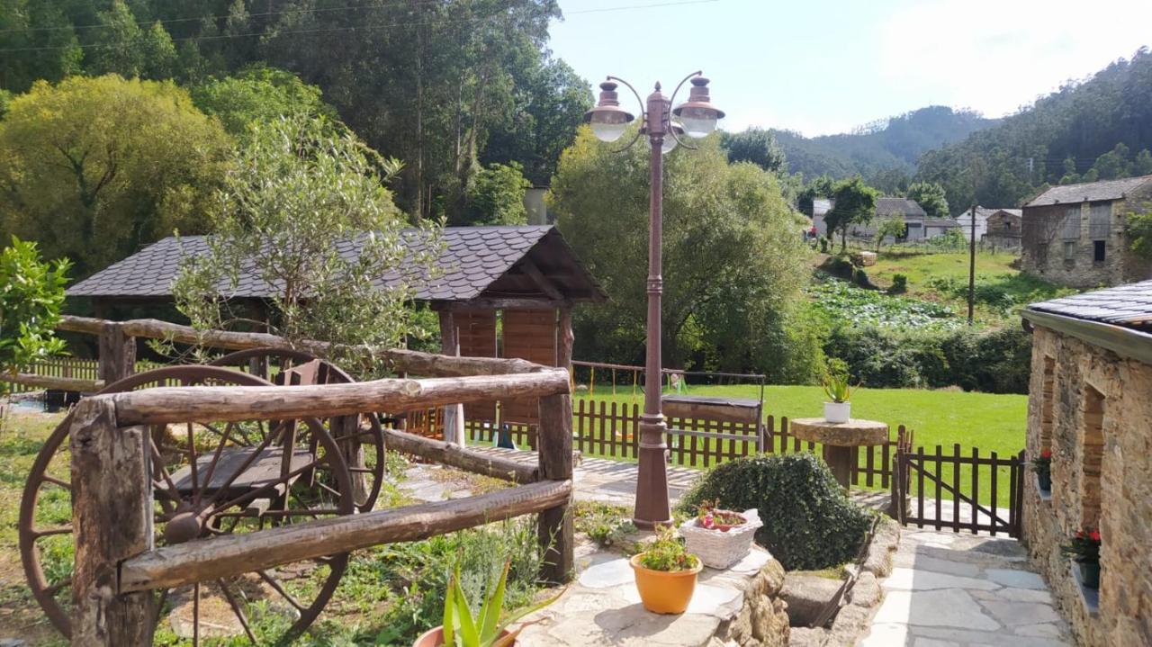 A Casa Das Augas Mondoñedo Eksteriør bilde